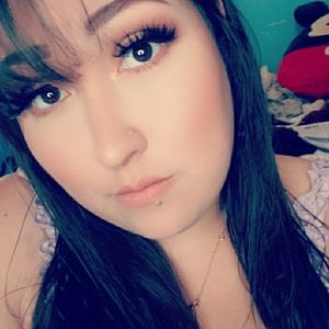 Meet your Posher, Shae